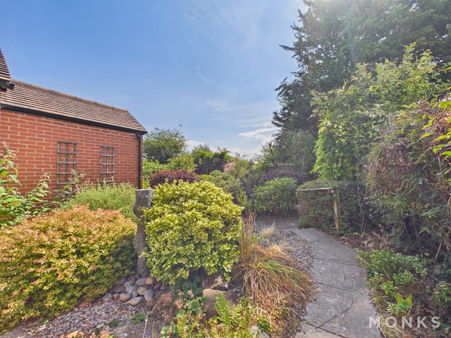 110 Monkmoor Road, Shrewsbury, SY2 5BN For Sale